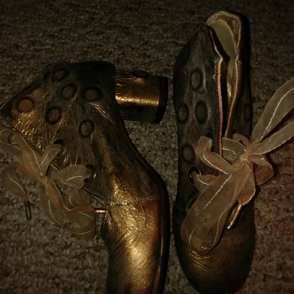 Papucei Italian leather heeled shoes - Picture 6 of 9